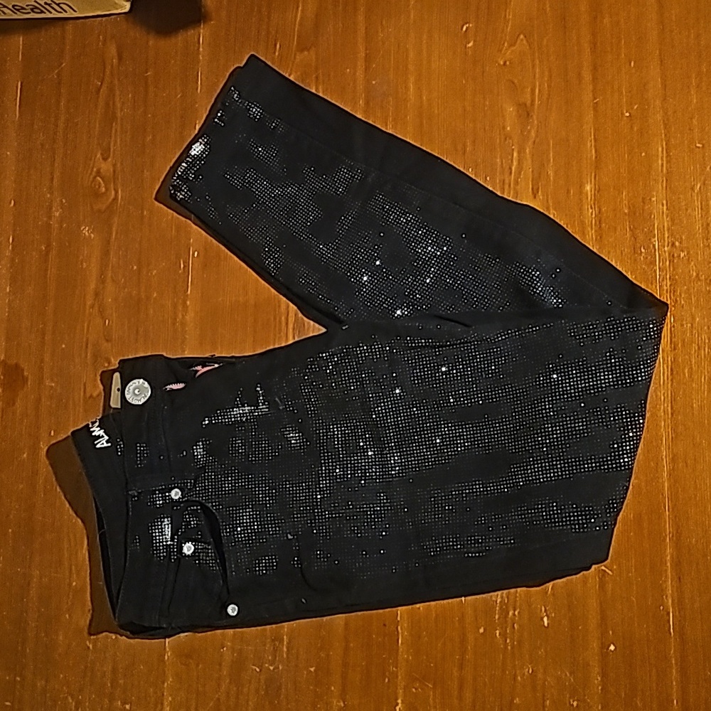 Sparkling jeans